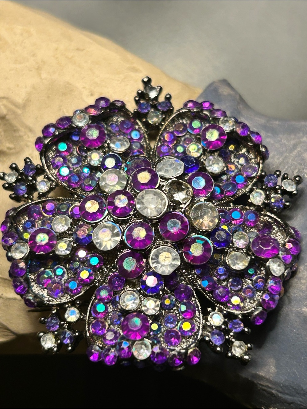 Vintage Flower Purple Crystal AB rhinestones Brooch pin missing 1 stone